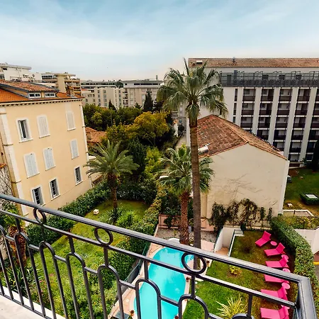 Sun Riviera Hotel