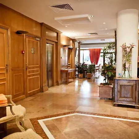 Sun Riviera Hotel 4*