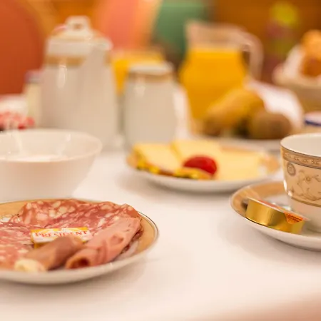 Sun Riviera Hotell 4*